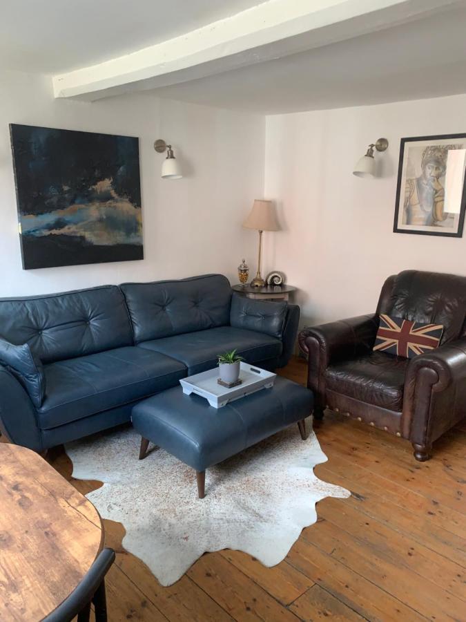 Bury St. Edmunds Sweet & Cosy 10 Bridewell Cottage With Parking Available Upon Request מראה חיצוני תמונה