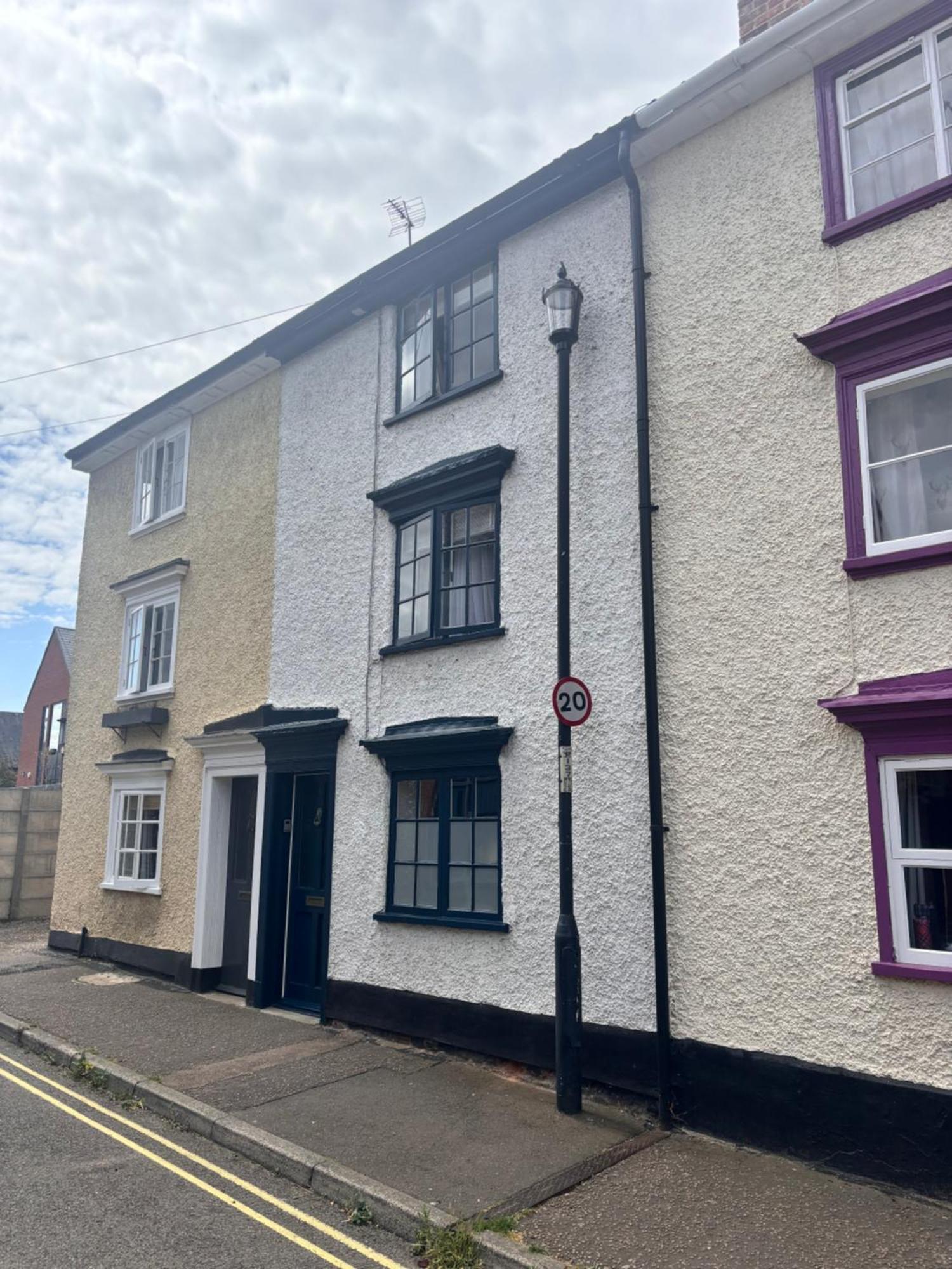 Bury St. Edmunds Sweet & Cosy 10 Bridewell Cottage With Parking Available Upon Request מראה חיצוני תמונה