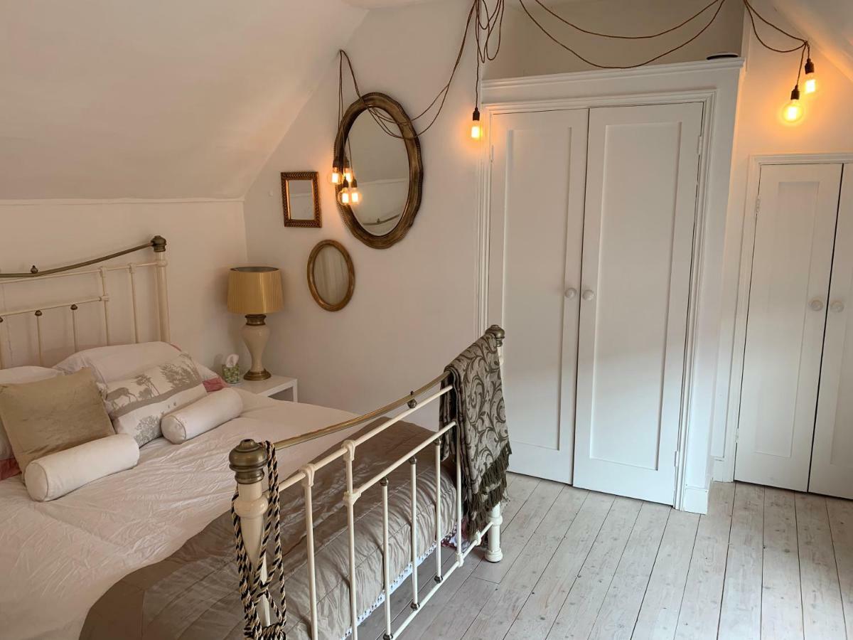 Bury St. Edmunds Sweet & Cosy 10 Bridewell Cottage With Parking Available Upon Request מראה חיצוני תמונה