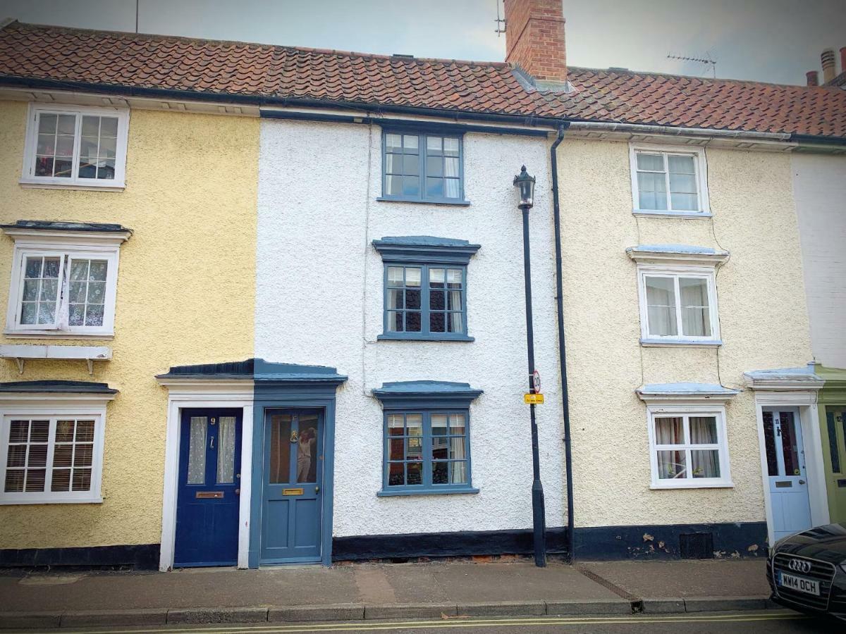 Bury St. Edmunds Sweet & Cosy 10 Bridewell Cottage With Parking Available Upon Request מראה חיצוני תמונה